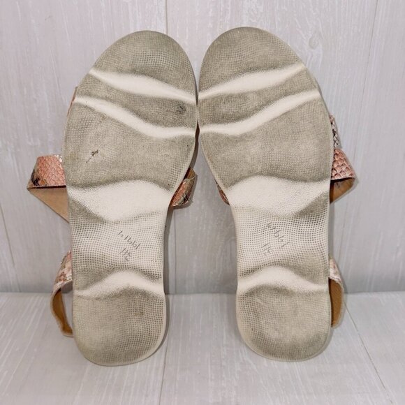 Corso Como Women's Yasha Casual Sport Sandal size US 9 - Picture 7 of 8